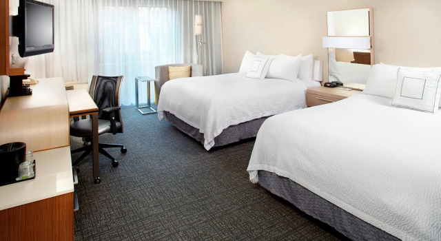 Standard Vierer Zimmer Courtyard by Marriott Lansing