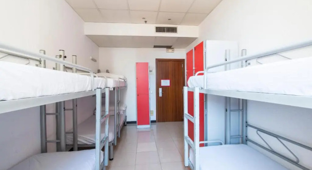 Кровать в общем номере (женский номер) Safestay Barcelona Passeig de Gràcia