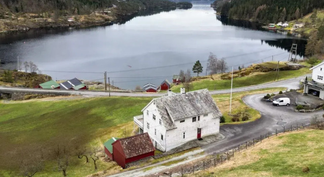 Коттедж 12 Person Holiday Home in Masfjordnes