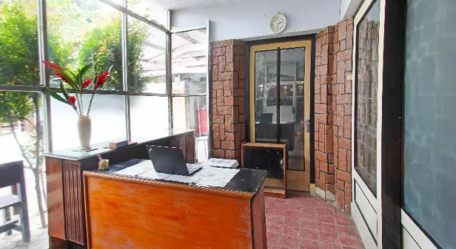 Oyo 91516 Wisata Hotel, Book Hotel Hotels in Lombok with Parking, Parking