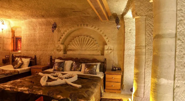 Четырёхместный люкс Deluxe Goreme Palace Cave Suites