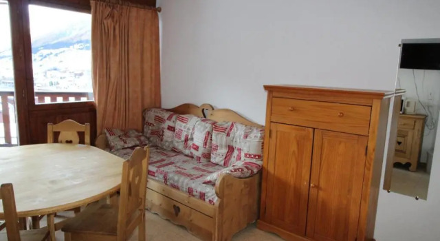 Appartement Lanslevillard, 1 pièce, 3 personnes - FR-1-508-182
