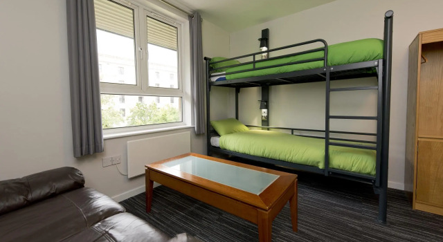 Четырёхместный номер Standard YHA Liverpool Albert Dock