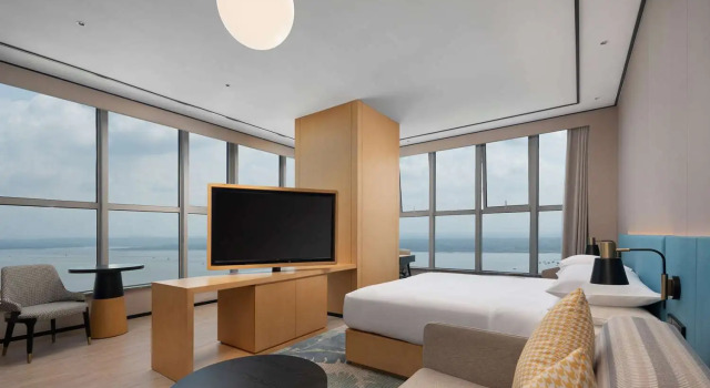 Семейный номер Standard с видом на море Hilton Garden Inn Danzhou Yangpu