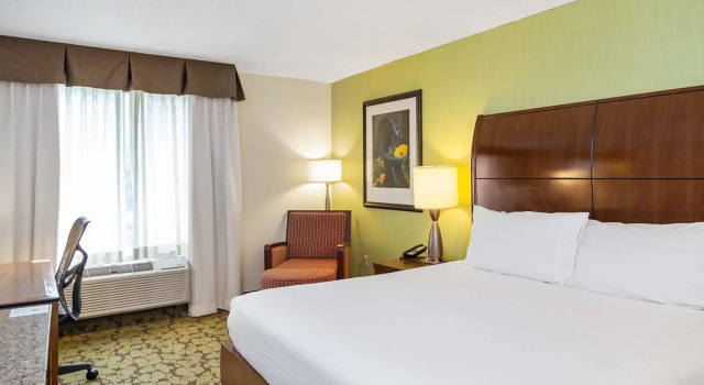 Двухместный номер Deluxe Hilton Garden Inn Plymouth