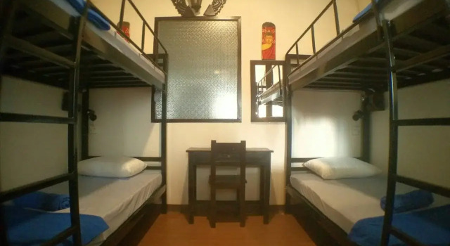 YHA Bangkok Downtown at Station S3 - Hostel