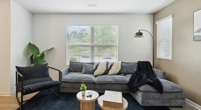 King 3BR Townhouse Mins to Cary NC State