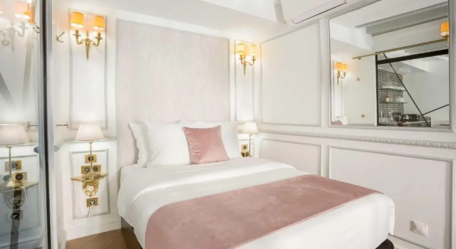 Апартаменты Luxury 4 bedroom 3 bathroom Aristocratic apartment - Louvre