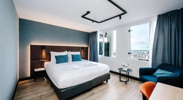 Семейный номер Standard Amsterdam Beach Hotel
