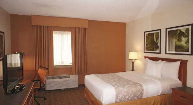 La Quinta Inn & Suites Tampa Brandon West, Boek Hotel Brandon Florida