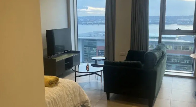 Beautiful Apartment With Excellent Water View, Varaa Huoneisto Asunnot kohteessa Merseyside, Huoneisto