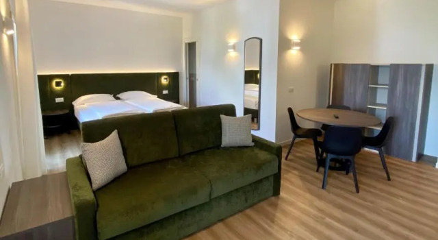 Полулюкс Hotel Pai