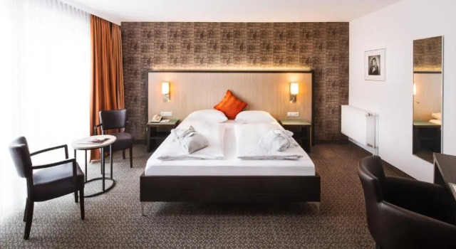 Двухместный номер Superior Hotel Plaza