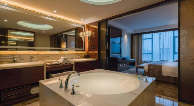 Семейный номер Standard Happiness Hotel