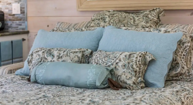 Glamorous Cabana, Забронировать Дом для отпуска Ньюбери Норт-Шор