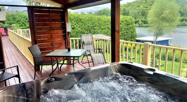 Двухместный номер Deluxe с видом на озеро Auberge Aux Nuits de Rêve
