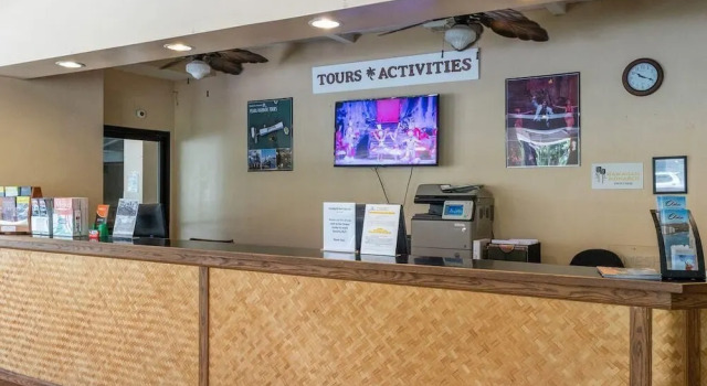 Remodeled Studio With Panoramic Mountain Views!, Rezerwuj Hotel Waikiki Honolulu