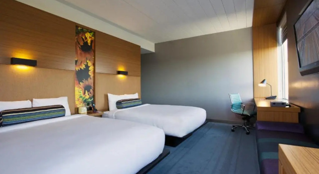 Четырёхместный номер Standard Aloft by Marriott BWI Baltimore Washington International Airport