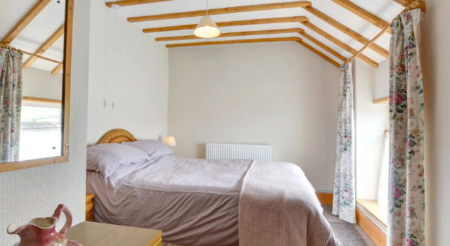 Bryncroes, Book Feriehus Botwnnog Glamorgan