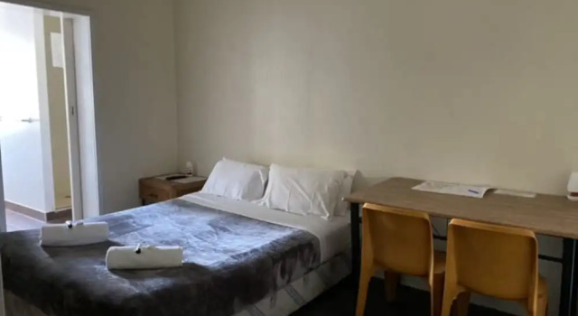 McGuire's CBD Hotel, Book Hotel Mackay Queensland