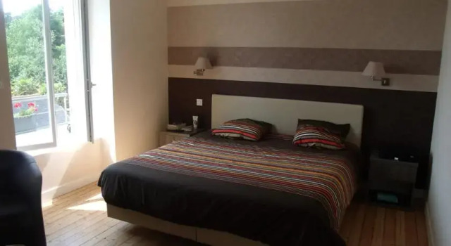 Degemer Mat, Rezerwuj Hotel Crozon 