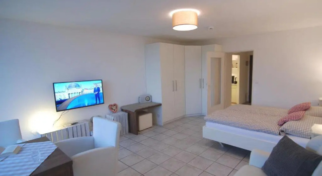 Apartment Reichenbachstraße, Varaa Huoneisto Hotellit Baijeri pysäköinnillä, Pysäköinti