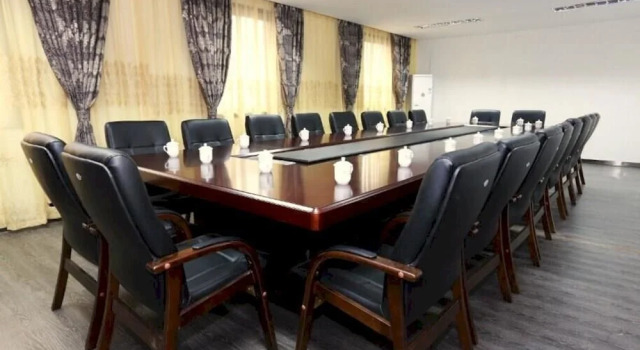Zhonghao Hotel - Wenzhou, Book Hotel Hoteller i Wenzhou med parkering, Parkering