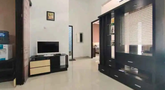 3 Bedroom at Villa Kusuma Pinus M3 by N2K, Rezervovat Vila Hotely v Batu s parkováním, poblíž Agro tourism Kusuma, Parkování