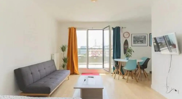 Beautiful Apartment With Terrace