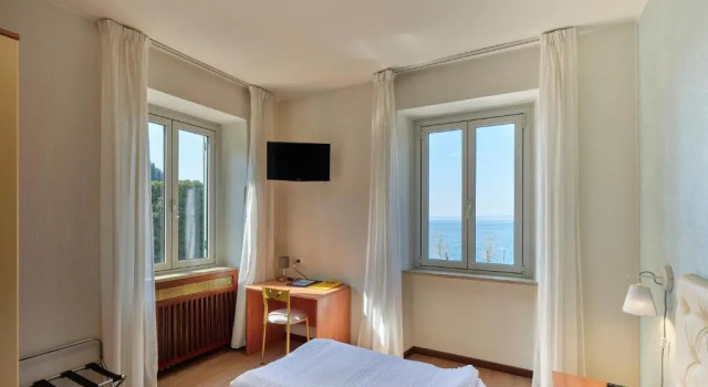 Двухместный номер Standard с видом на озеро Hotel San Marco
