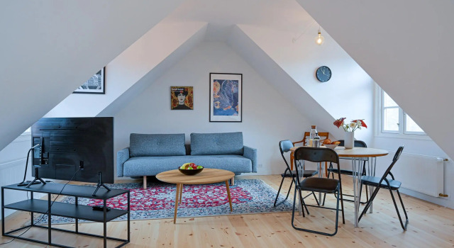 Апартаменты Saint - Nice 1-bdr Apt by the Canals