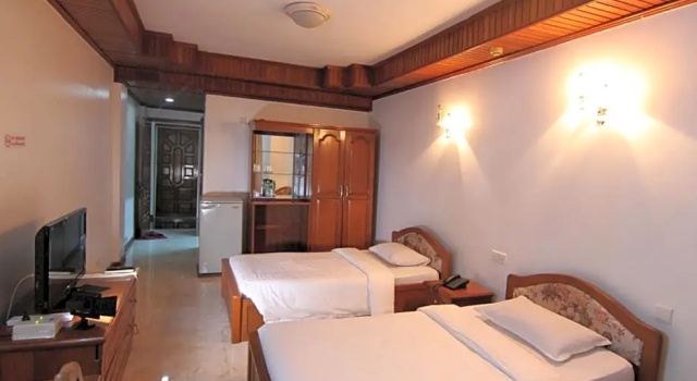 Двухместный номер Standard Royal White Elephant Hotel