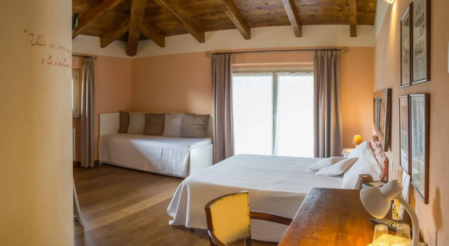 Agriturismo Costa dei Platani, Prenota Hotel Acqui Terme 