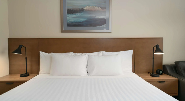 Двухместный номер Standard с видом на горы Prestige Hudson Bay Lodge & Conference Centre, WorldHotels