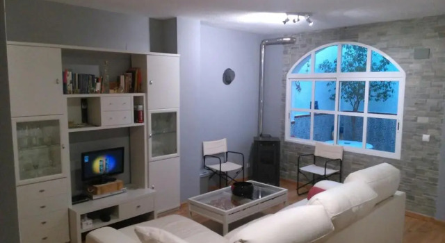 Habitación doble con baño privado, Забронировать Отель Кордова Cordoba Province, рядом с Музей боя быков