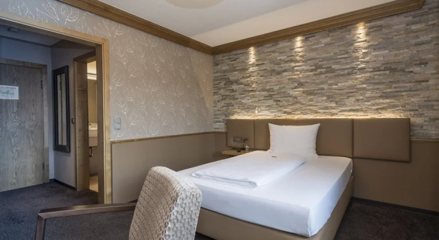 Номер Comfort Hotel & Restaurant Becher
