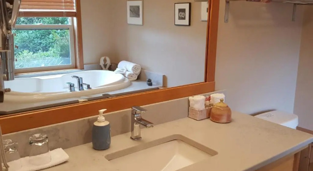 Люкс Reef Point Oceanfront Bed and Breakfast