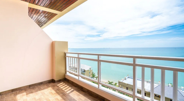 Номер Deluxe Royal Phala Cliff Beach Resort