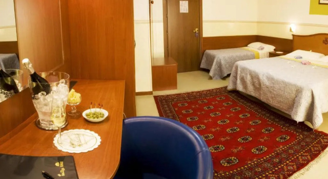 Трёхместный номер Standard Hotel Solarium