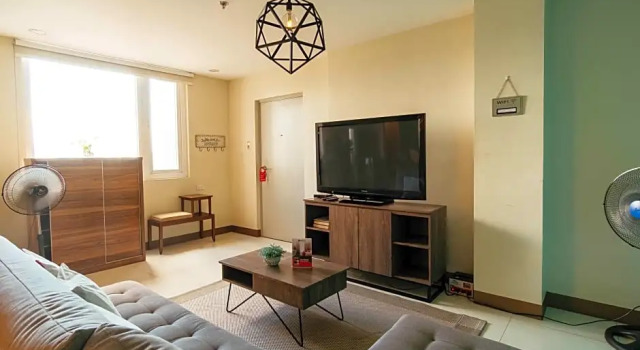 Номер Executive RedDoorz Plus at Kamuning Quezon City