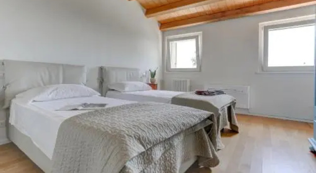 Il Vigneto di Montefreddo- My Extra Home, Rezervovat Hotel Sirolo 