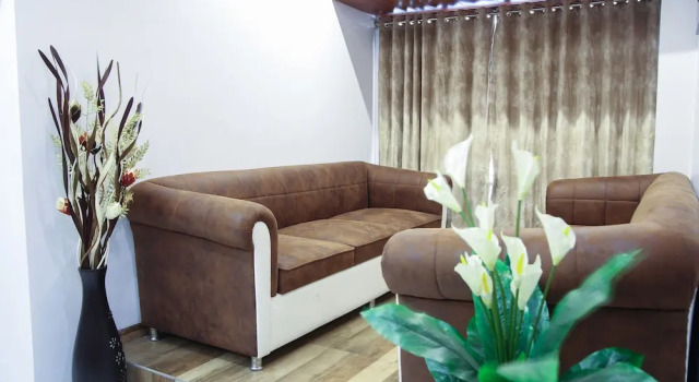 Трёхместный номер Executive Hotel Apple Inn