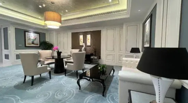 Люкс Presidential World Trade Winning Hotel