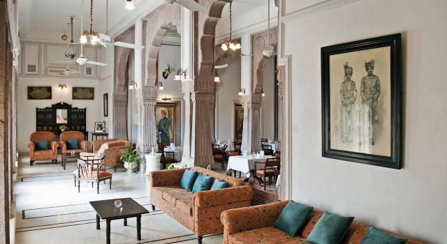 WelcomHeritage Bal Samand Lake Palace, Забронировать Отель Отели штата Раджастхана 3 звезды, 3*