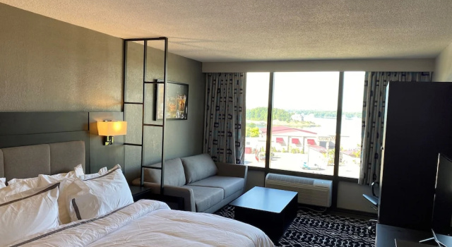 Двухместный номер Deluxe с видом на озеро The Resort at Lake of the Ozarks