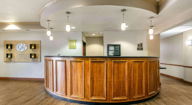 Comfort Suites Hopkinsville near Fort Campbell, Buchen Sie Hotel Hopkinsville Kentucky