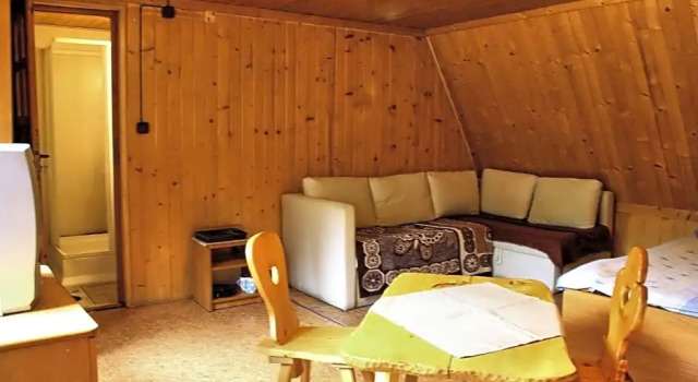 Camping Pod Krokwią, Prenota Campeggio Campeggi e glamping a Piccola Polonia, Campeggio