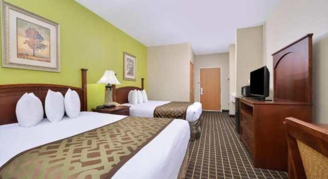 Standard Vierer Zimmer Regency Inn Geneseo IL I-80
