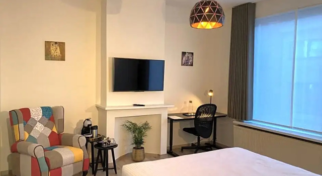 RS10, Rezerwuj Hotel Hotele w Bruksela z parkingiem, Parking