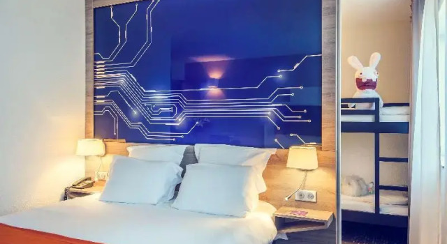 Одноместный номер Standard Mercure Poitiers Site du Futuroscope